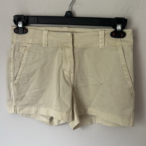Vineyard Vines Women’s Khaki Shorts Size 00 🕶️ - Picture 3 of 9